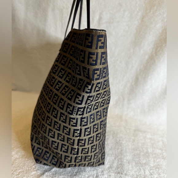 Fendi Zucchino Canvas Navy blue/gray color tote bag with dust bag… - Picture 5 of 16